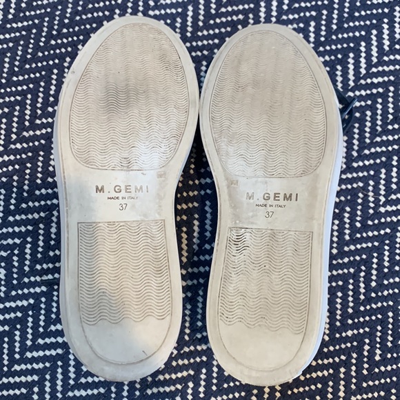 Blue leather sneakers - Picture 5 of 7